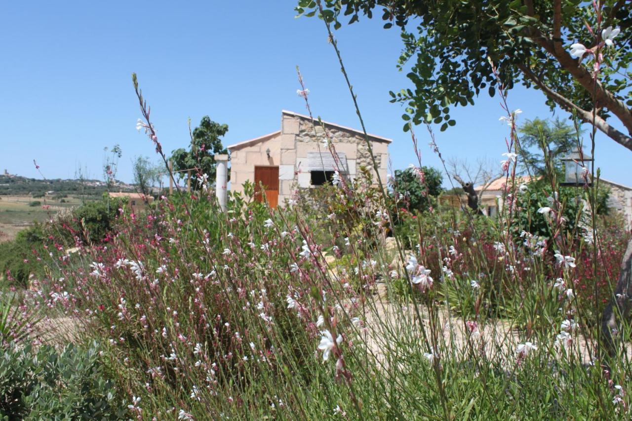 Agroturisme Es Raco De Maria Maria De La Salut Exterior photo